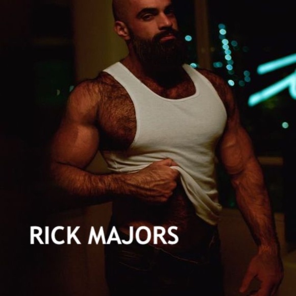 Rick Majors Tank Top 20" armpit to armpit seams Gently worn Nylon / spandex - Picture 1 of 4